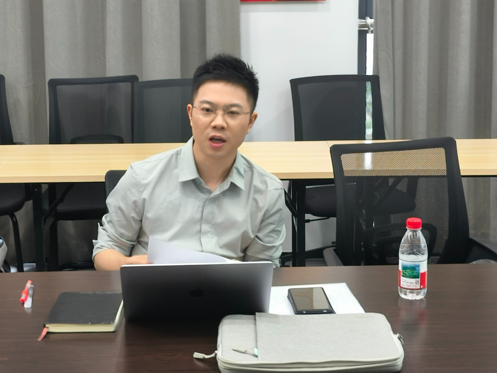 曹杰指导教学比赛6.25 (1).jpg